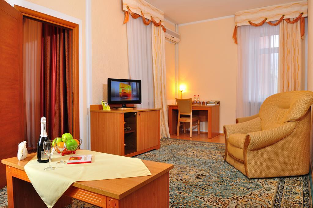 Altyn Dala Hotel Astana Zimmer foto